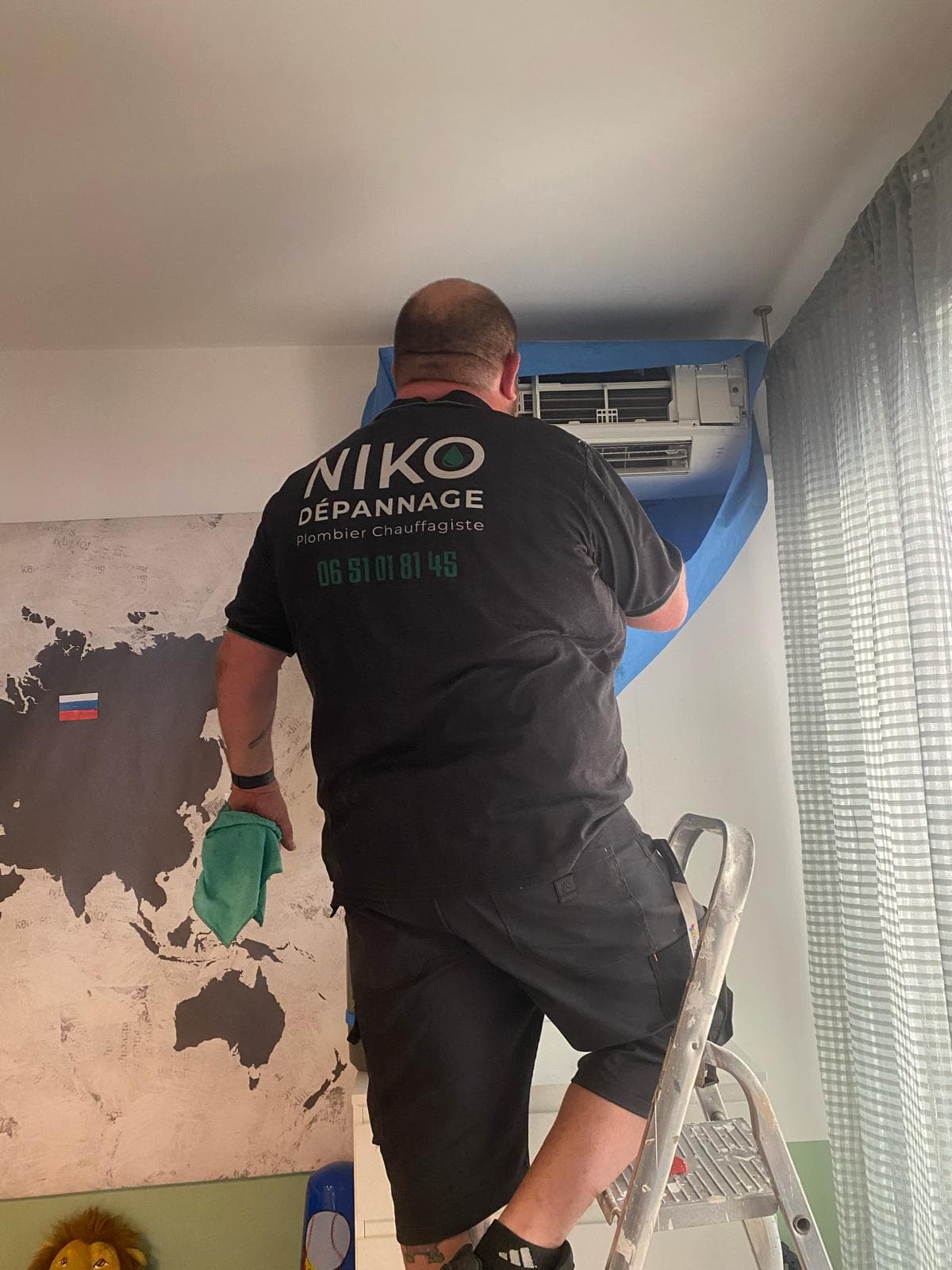 Entretien d'une climatisation réversible à Marseille par Niko Dépannage